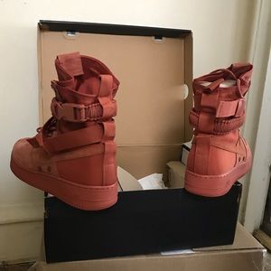 Nike sf af1 hi